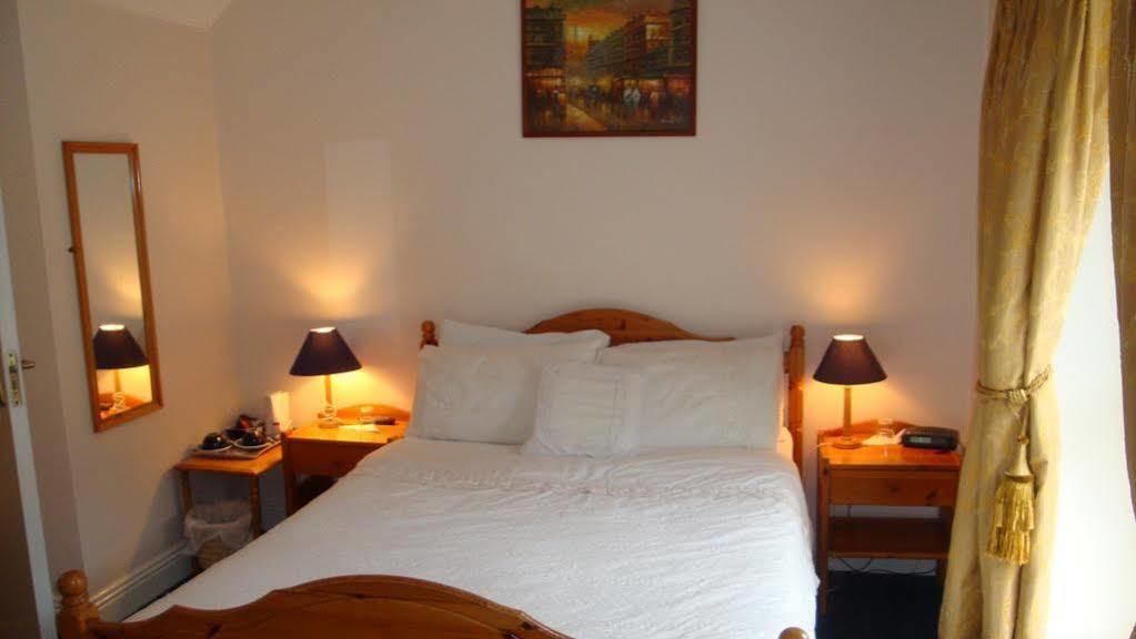 The Blue Door Bed & Breakfast COUNTY WEXFORD Екстер'єр фото